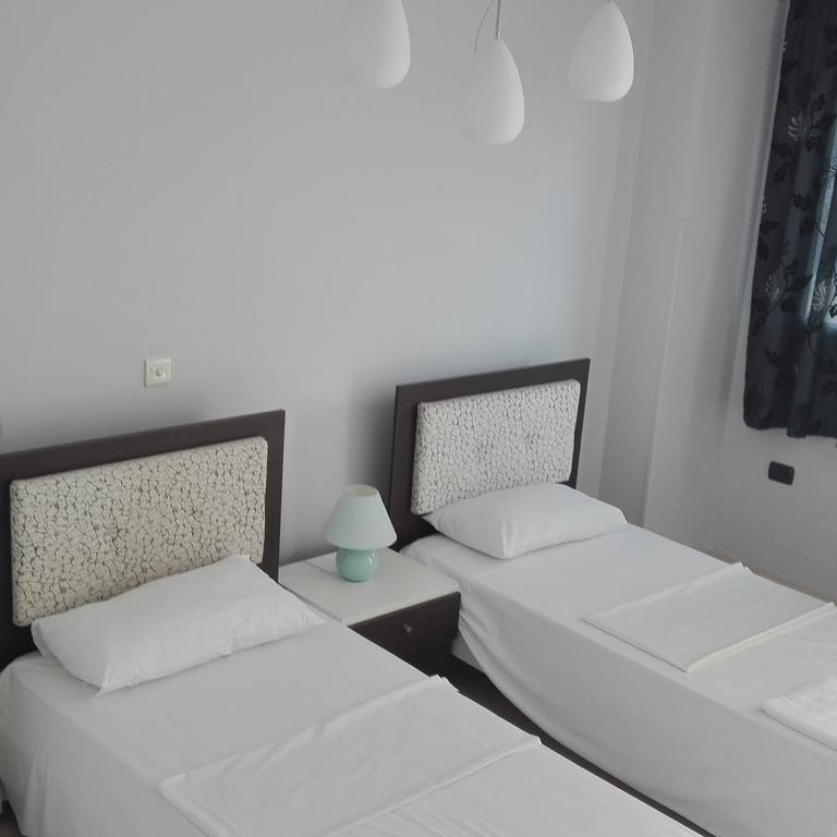 Hotel Albion Durrës Exterior foto